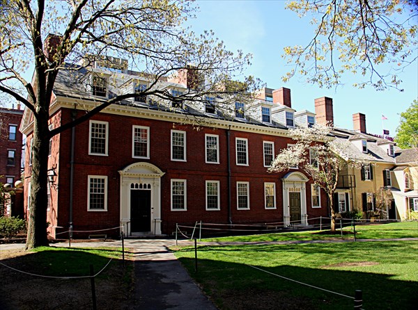 018-Гарвардский университет